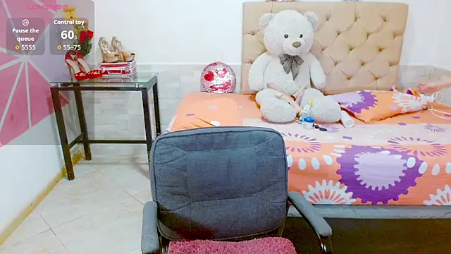 Dolldirtyxxx online show from November 12, 4:57 am