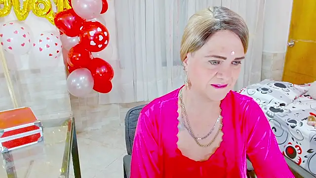 Dolldirtyxxx online show from February 19, 4:19 am