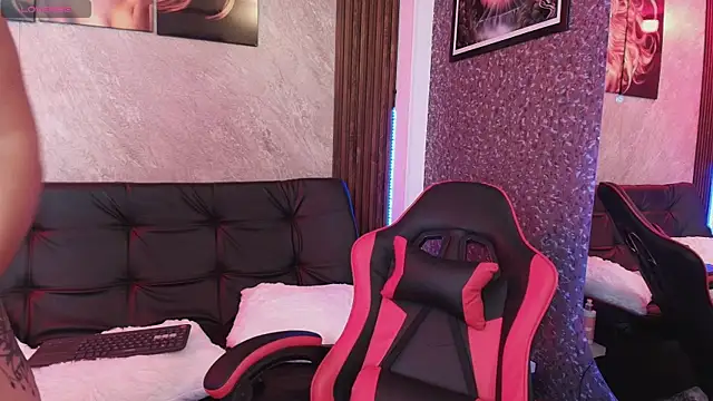 Madissonlove 1 online show from February 20, 6:06 am