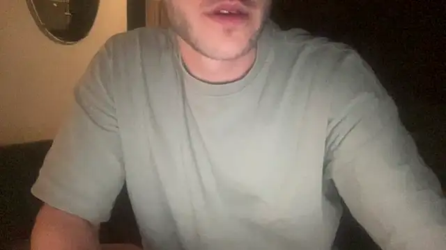 Snapshot of LeoLovelyDick chatting on June 10, 8:30 pm LeoLovelyDick online show from June 10, 8:30 pm