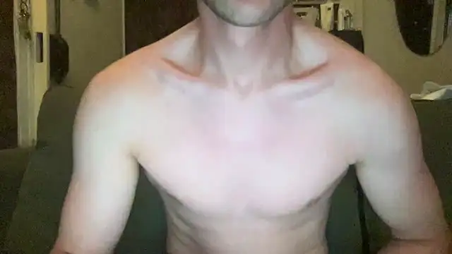 Snapshot of LeoLovelyDick chatting on August 7, 4:42 pm LeoLovelyDick online show from August 7, 4:42 pm