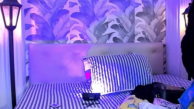 Sami Evanns online show from October 21, 3:40 am