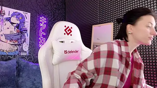 roxy riot  online show from March 1, 1:22 am