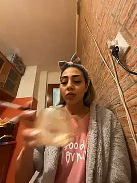 BonyBon29 online show from March 3, 4:36 am