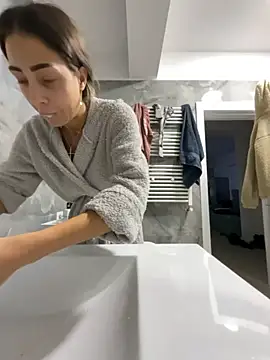 BonyBon29 online show from November 14, 5:06 am