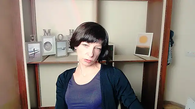  AngeliaFlow  online show from September 27, 6:29 am