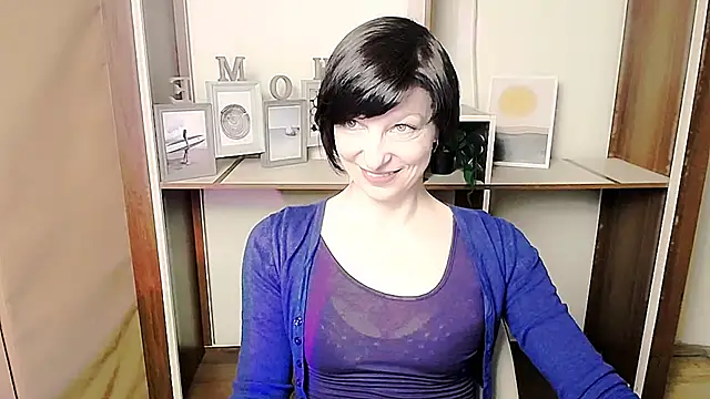  AngeliaFlow  online show from February 17, 8:11 am