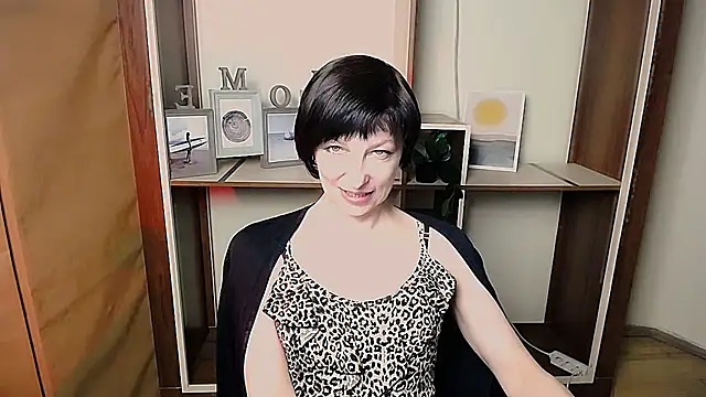  AngeliaFlow  online show from February 27, 9:09 am