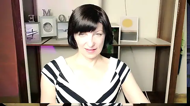  AngeliaFlow  online show from July 4, 8:20 am