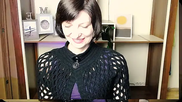  AngeliaFlow  online show from July 11, 7:55 am