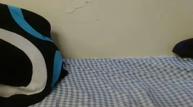 Snapshot of SweetLeona chatting on March 17, 12:25 pm SweetLeona online show from March 17, 12:25 pm