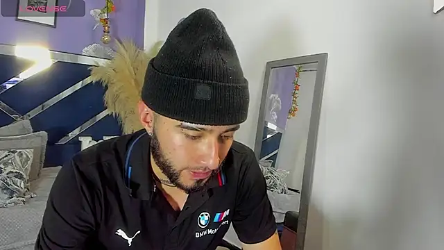 Noa Bonucci online show from March 8, 3:45 pm