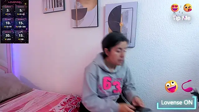 Saori Sann  online show from March 5, 12:33 pm