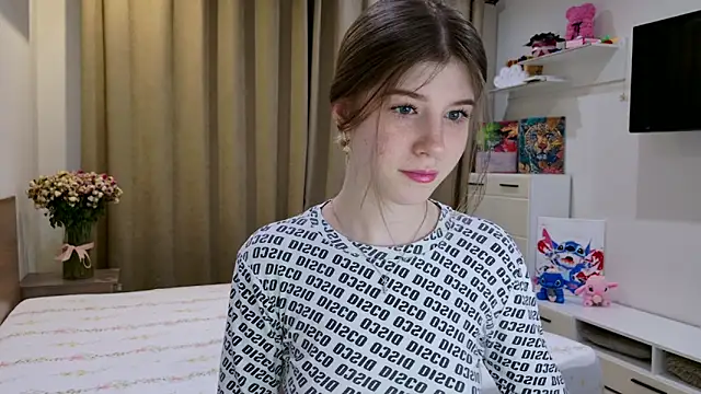 Bella amory online show from March 11, 9:10 pm