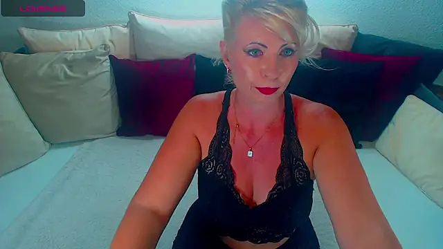 Lex McQueen online show from July 8, 8:46 pm