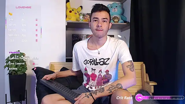 Snapshot of kyle_clint07 chatting on October 7, 7:11 pm kyle clint07 online show from October 7, 7:11 pm