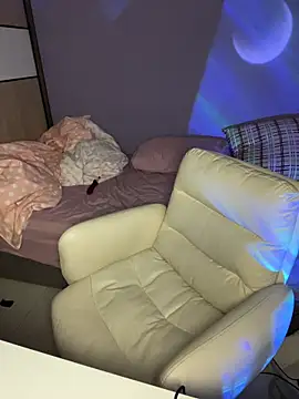 Hannababy  online show from March 27, 3:23 pm