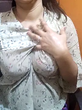 Your cutiepie  online show from March 2, 6:30 pm