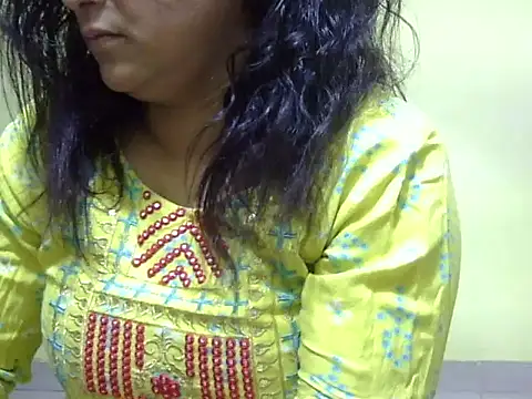 Your cutiepie  online show from October 29, 8:49 am