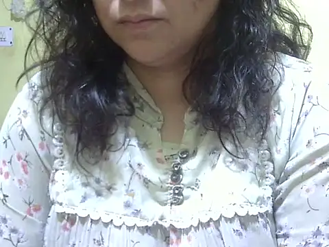 Snapshot of Your_cutiepie_ chatting on February 28, 3:51 am Your cutiepie online show from February 28, 3:51 am