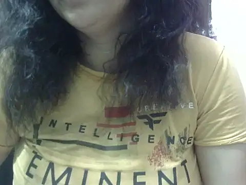 Snapshot of Your_cutiepie_ chatting on May 1, 4:28 am Your cutiepie online show from May 1, 4:28 am