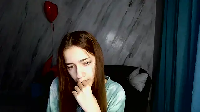 Snapshot of ariana_helss chatting on March 3, 2:59 pm ariana helss online show from March 3, 2:59 pm