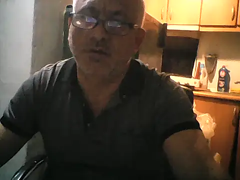 Snapshot of murat7888 chatting on April 30, 7:36 am murat7888 online show from April 30, 7:36 am