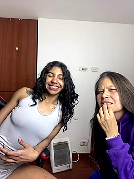 amberth2304 online show from November 5, 9:15 pm