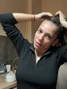 Snapshot of PlayfulShow chatting on March 11, 6:08 am PlayfulShow online show from March 11, 6:08 am