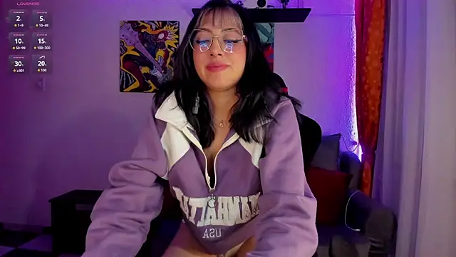 Daphne Jhons online show from January 9, 5:43 am