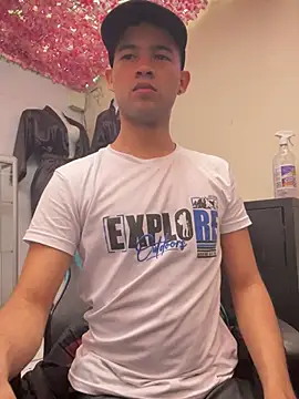 Twink X online show from February 16, 7:27 pm