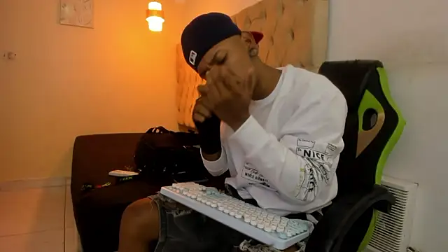 blackdirty420 online show from March 1, 1:46 pm