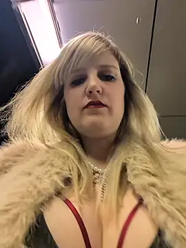 Sexybiene969 online show from March 5, 5:31 pm