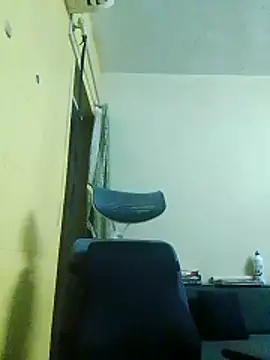 Snapshot of crazyfreaking chatting on October 26, 8:04 pm crazyfreaking online show from October 26, 8:04 pm