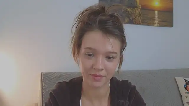 Snapshot of DemiDee chatting on March 23, 10:30 am DemiDee online show from March 23, 10:30 am