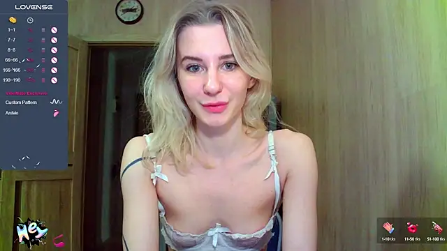 Caramel piegirl online show from October 8, 8:39 pm