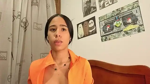 Snapshot of melissa_becraft chatting on February 13, 11:56 pm melissa becraft online show from February 13, 11:56 pm