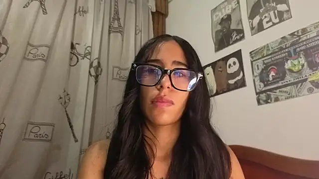 Snapshot of melissa_becraft chatting on February 16, 2:07 am melissa becraft online show from February 16, 2:07 am