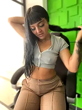 Dulce  Boyd online show from November 6, 1:34 pm