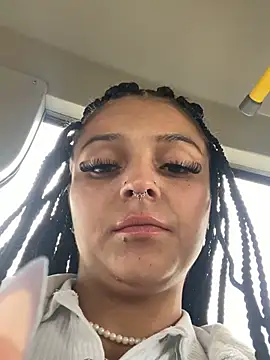 Dulce  Boyd online show from February 15, 1:09 pm