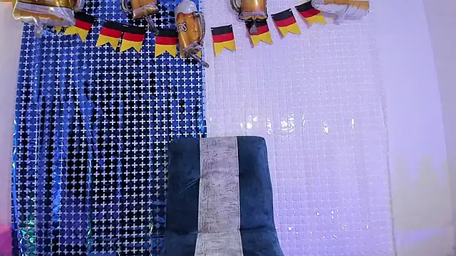 Abbiee 8 online show from September 23, 4:43 pm