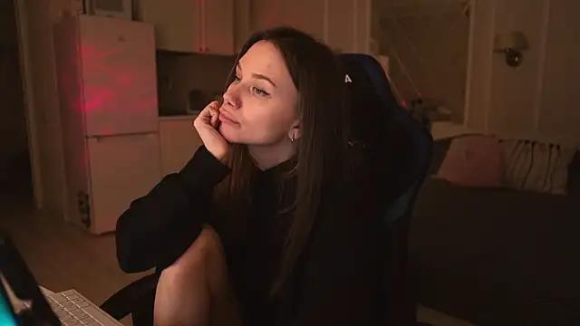 alexa feels  online show from March 2, 7:34 pm