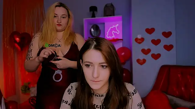 Snapshot of catherine_kitty chatting on February 18, 1:44 pm catherine kitty online show from February 18, 1:44 pm
