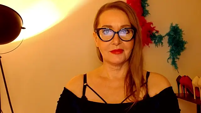 leaxSTAR online show from February 25, 5:58 pm