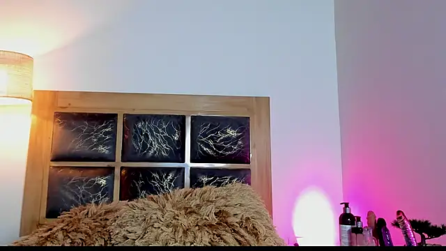 alejandra-cortes online show from October 31, 11:11 am