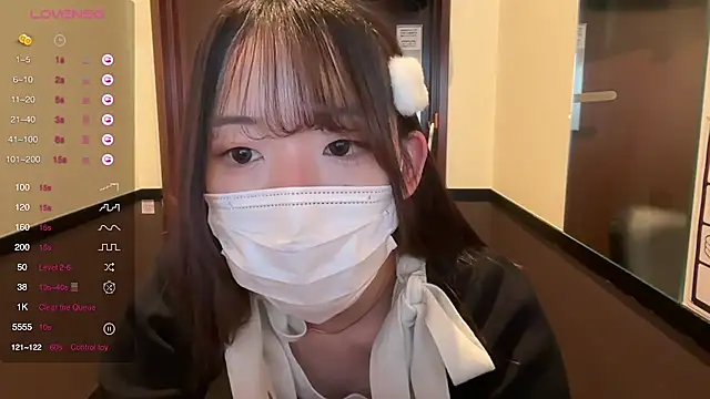 Riri  o0 online show from March 18, 10:46 am