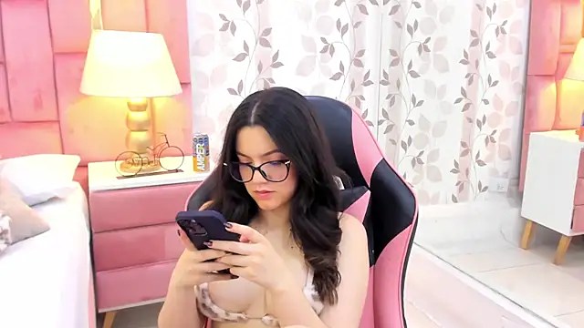 ArianaFranco online show from February 10, 1:37 pm