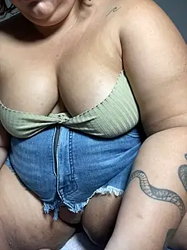 orianna submissive24 online show from February 14, 1:18 pm