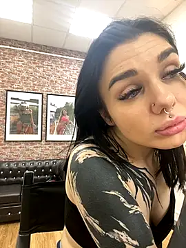 MaeveMoon online show from September 14, 3:55 pm