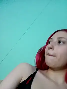 Snapshot of sweet_karma__ chatting on February 18, 2:05 am sweet karma online show from February 18, 2:05 am